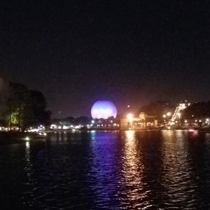 Meet your Posher, Rene